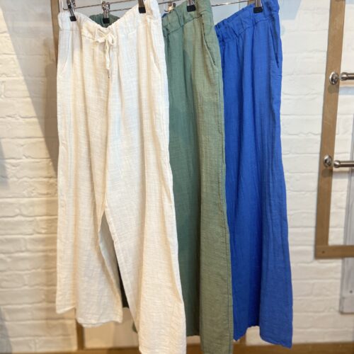 3/4 Lightweight Cotton Trousers With Tie Waist