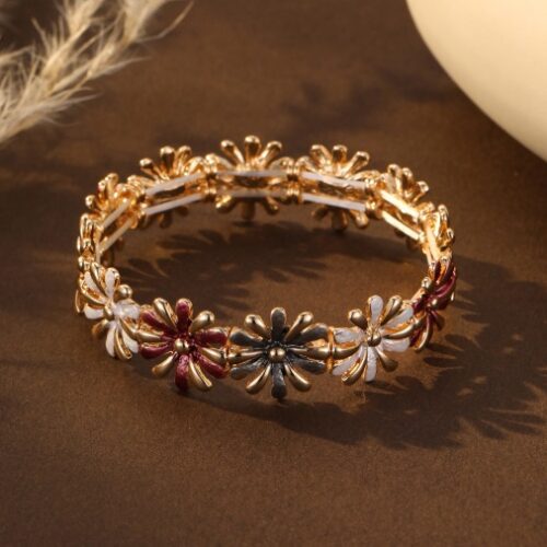 Gracee Daisy Gold Elasticated Bangle