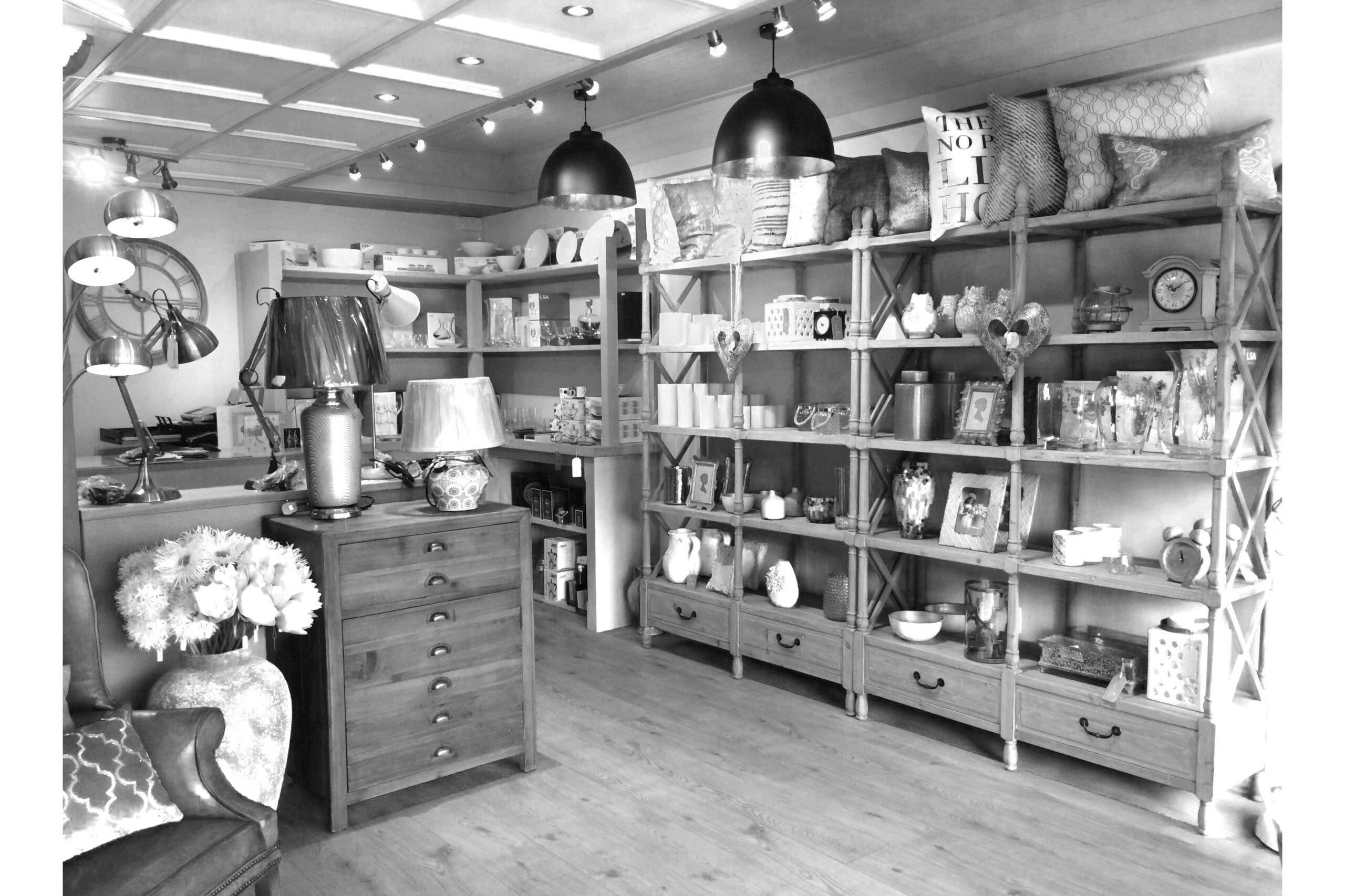 New Navy Daisy store interior - 2016